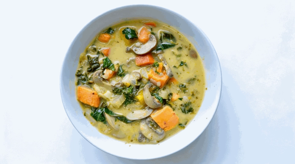 Image of Creamy Mushroom & Spinach Vegetable Soup